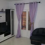 Lejlighed House Racic *