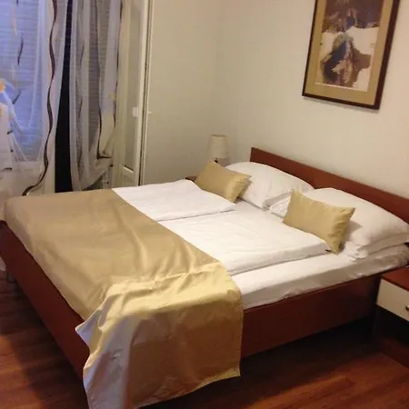 Apartman House Racic Bol