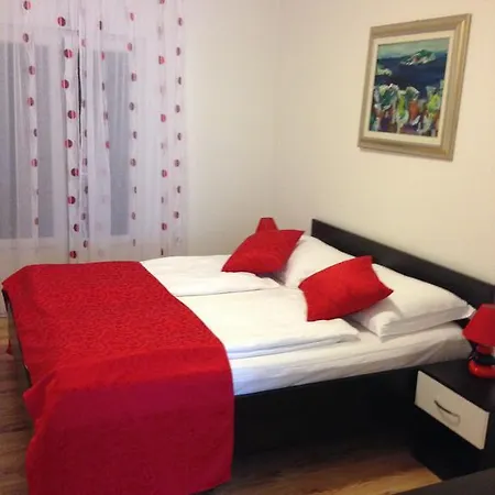 House Racic Apartman *